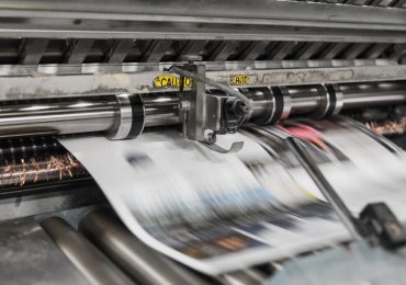 What advantages does digital printing have?