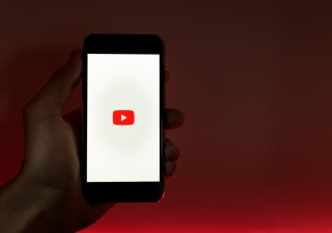 Create a popular channel on YT with this strategy!